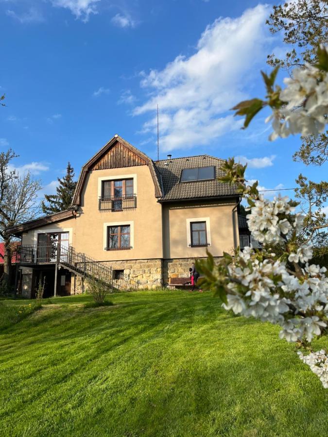 Villa Beata Radvanovice Bagian luar foto